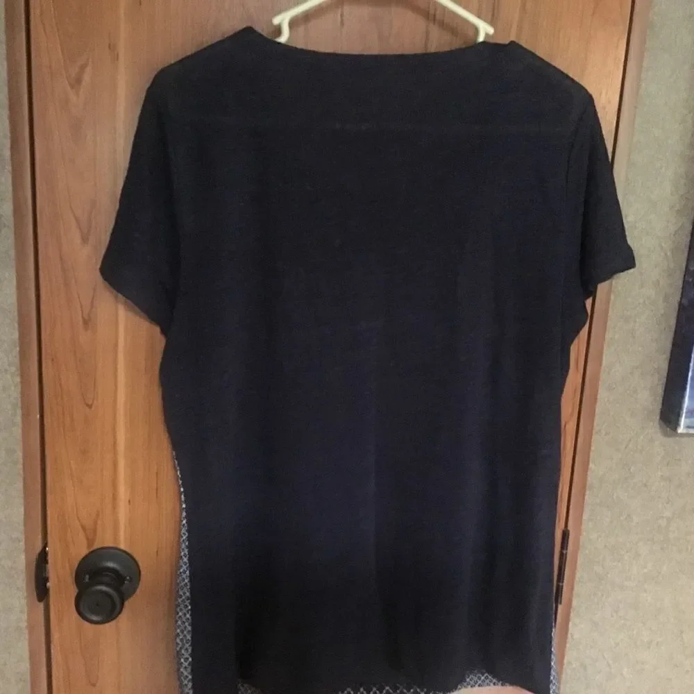 Talbots Women’s Sz L Navy Print Linen Blouse - Picture 4 of 8